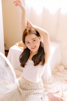 与君初相识恰似故人归